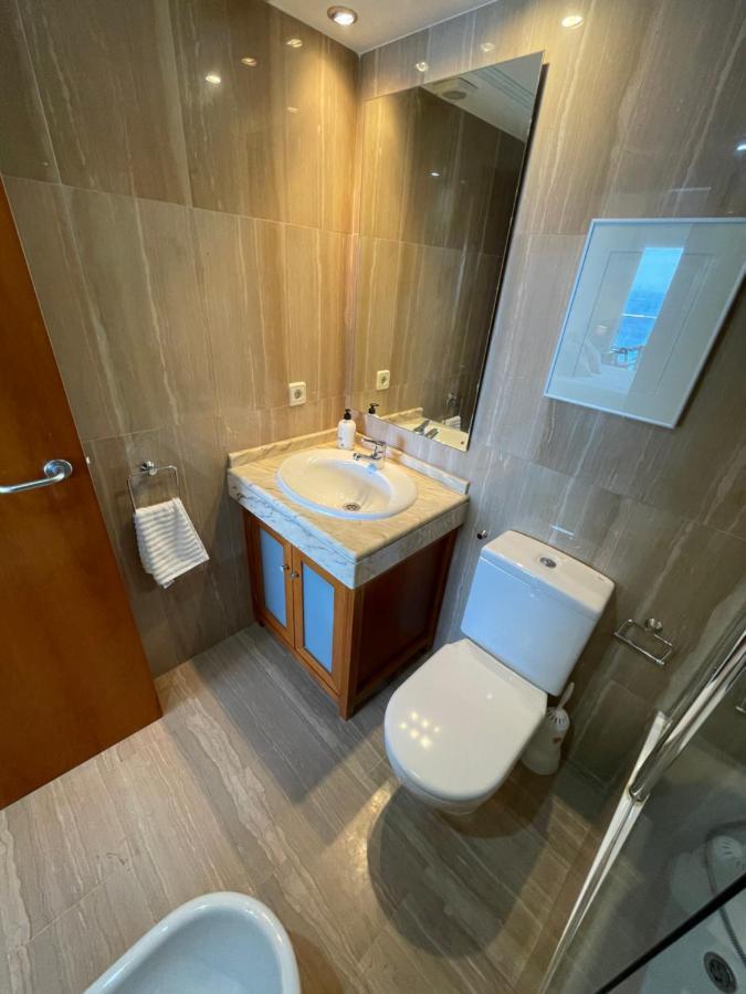 Clp - Beach Front, Pool View And Parking Калпе Екстериор снимка